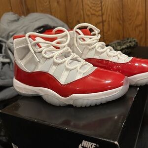 Jordan 11 Cherry